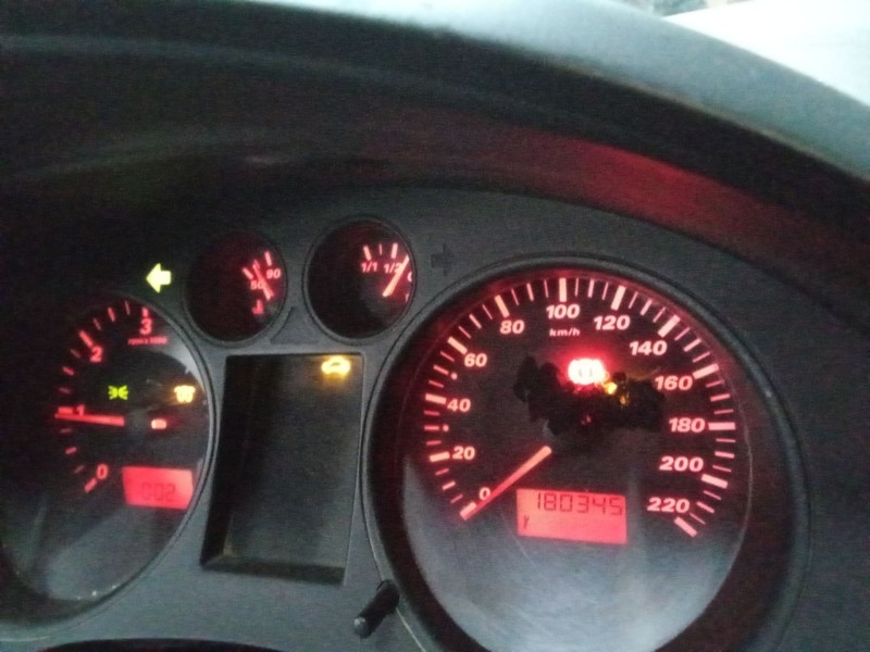 seat cordoba berlina (6l2) del año 2002