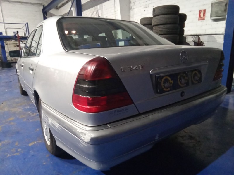 mercedes-benz clase c berlina (bm 202) del año 1998 mercedes-benz clase c berlina (bm 202) del año 1998