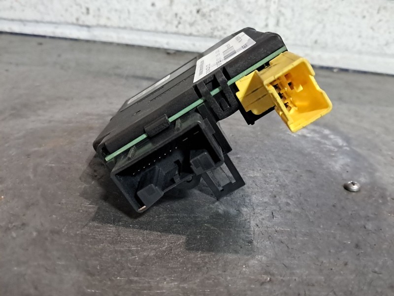 Recambio de centralita luces para seat leon (1p1)  | 0.05 - ...  | 0.05 - ... referencia OEM IAM 1K0953569AE  