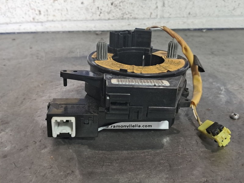 Recambio de anillo airbag para mazda 3 berlina (bk) 1.6 crdt active referencia OEM IAM   