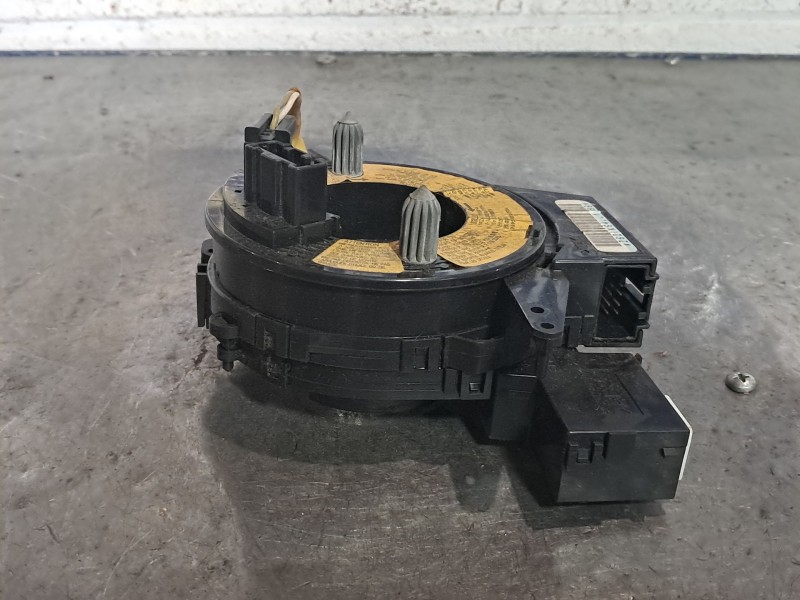 Recambio de anillo airbag para mazda 3 berlina (bk) 1.6 crdt active referencia OEM IAM   