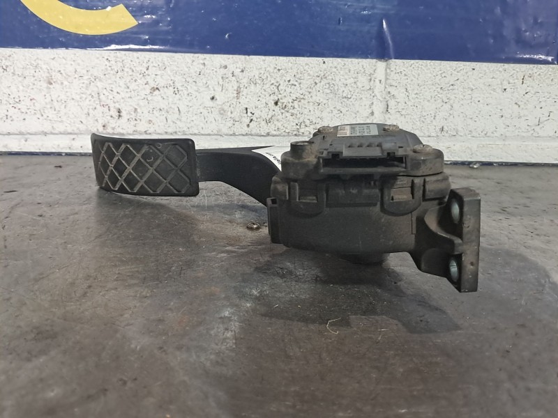 Recambio de potenciometro pedal para seat toledo (1m2) 1.9 tdi referencia OEM IAM 1J1721503H 6PV00777001 