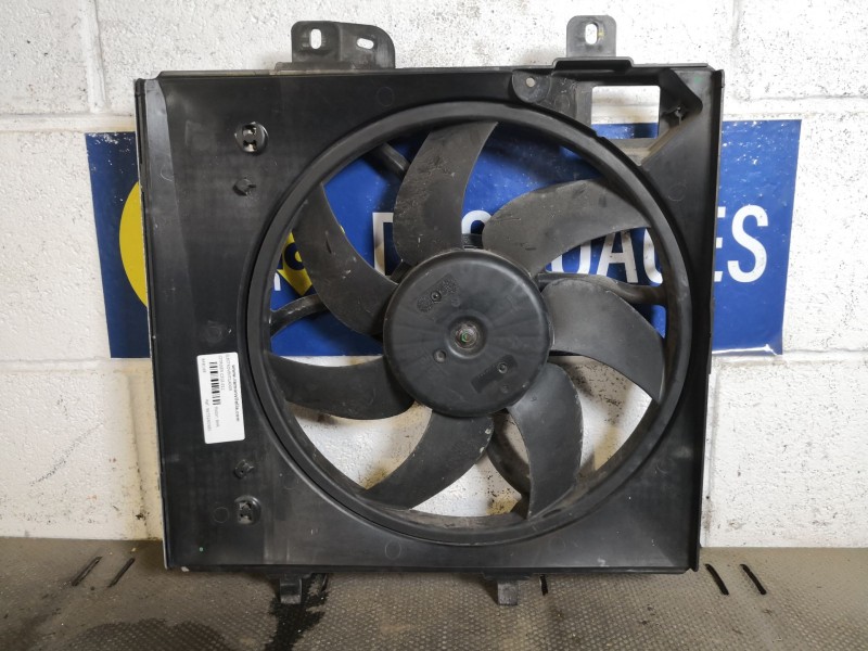 Recambio de electroventilador para citroen c3 attraction referencia OEM IAM 9675280980  