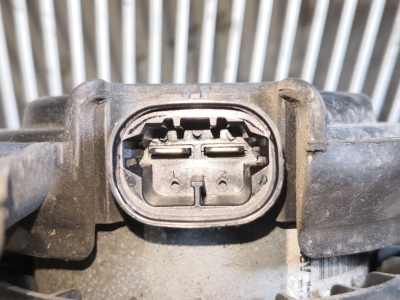 Recambio de electroventilador para citroen c3 attraction referencia OEM IAM 9675280980  