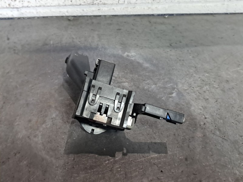 Recambio de mando limpia para seat leon (1p1)  | 0.05 - ...  | 0.05 - ... referencia OEM IAM   