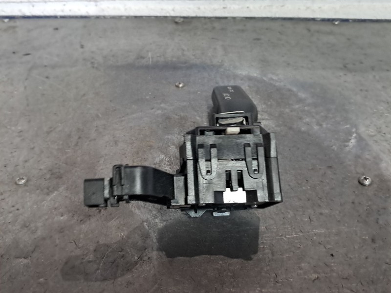 Recambio de mando intermitentes para seat leon (1p1)  | 0.05 - ...  | 0.05 - ... referencia OEM IAM   