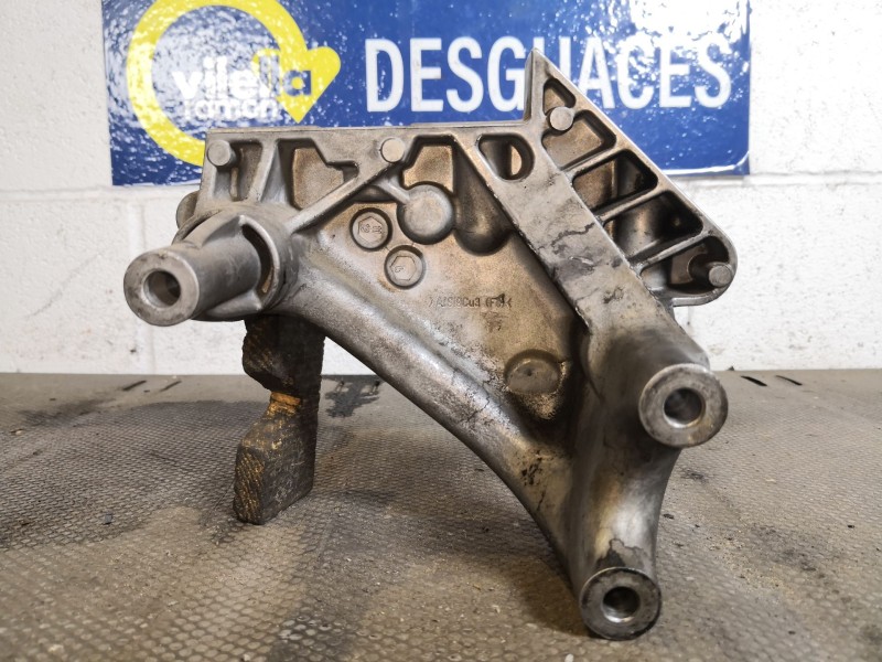 Recambio de soporte motor para skoda octavia lim. (5e3)(01.2013)  | 0.13 - ... (01.2013)  | 0.13 - ... referencia OEM IAM 04L199