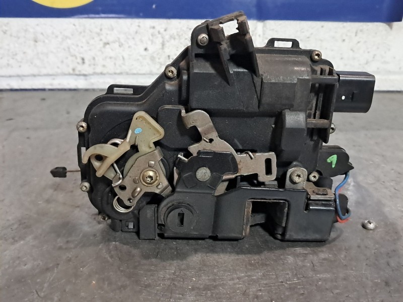 Recambio de cerradura puerta trasera izquierda para seat toledo (1m2) 1.9 tdi referencia OEM IAM   