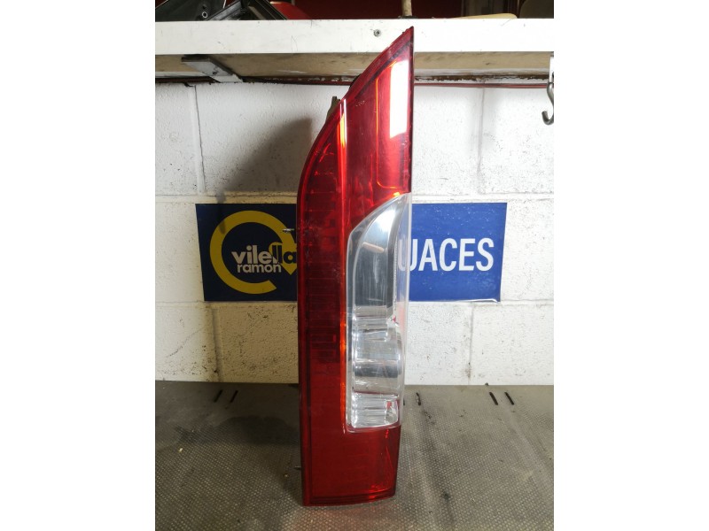 Recambio de piloto trasero izquierdo para fiat ducato referencia OEM IAM 01366454080  