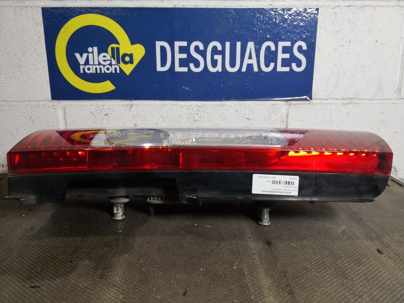 Recambio de piloto trasero izquierdo para fiat ducato referencia OEM IAM 01366454080  