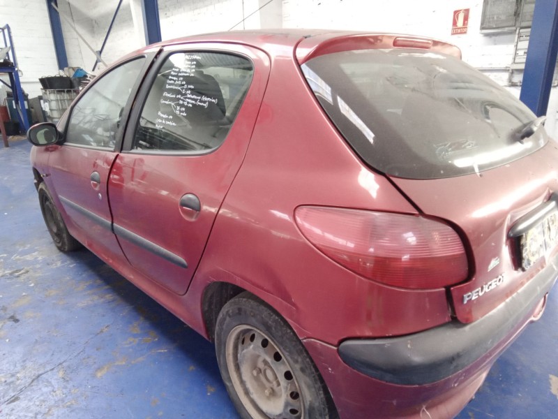 peugeot 206 berlina 1.9 diesel | 0.98 - ... del año 2001