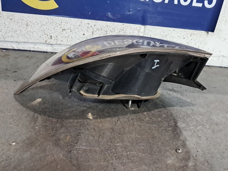 Recambio de piloto trasero izquierdo para mazda 3 berlina (bk) 1.6 crdt active referencia OEM IAM   