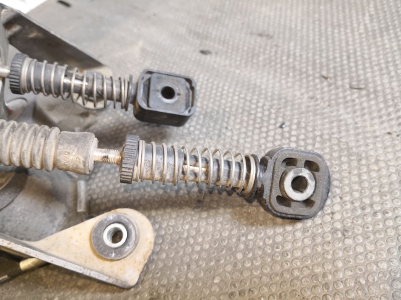 Recambio de palanca cambio para seat leon (1p1)  | 0.05 - ...  | 0.05 - ... referencia OEM IAM   