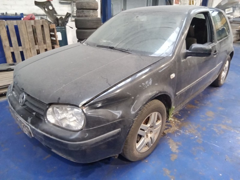 volkswagen golf iv berlina (1j1) del año 2002