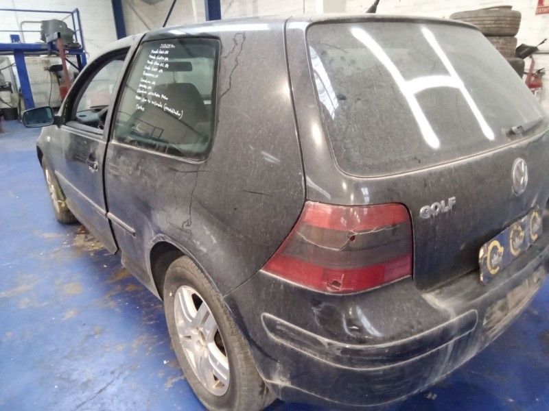 volkswagen golf iv berlina (1j1) del año 2002