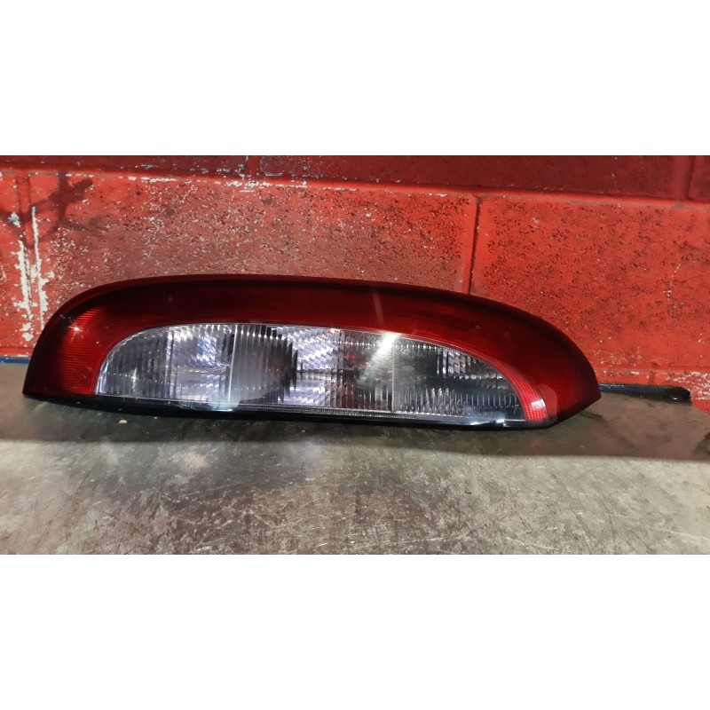 Recambio de piloto trasero izquierdo para opel corsa c 1.7 16v dti cat (y 17 dt / lr6) | 0.00 - ... 1.7 16v dti cat (y 17 dt / l