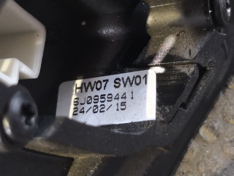 Recambio de mando radio para seat ibiza (6j5) 1.6 tdi | 0.08 - ... 1.6 tdi | 0.08 - ... referencia OEM IAM 6J0959441  