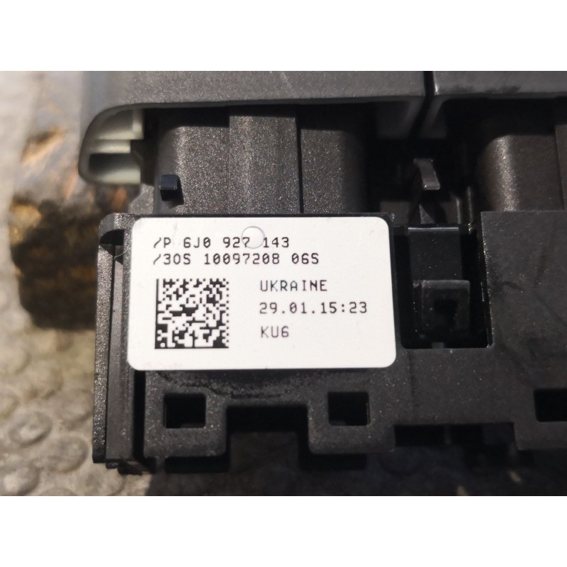 Recambio de boton para seat ibiza (6j5) 1.6 tdi | 0.08 - ... 1.6 tdi | 0.08 - ... referencia OEM IAM 6J0927143  