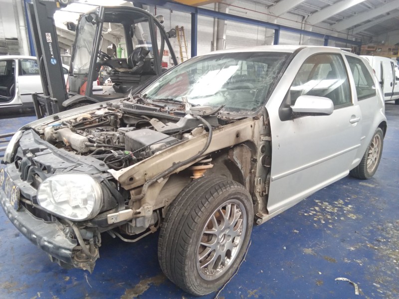 volkswagen golf iv berlina (1j1) del año 2000