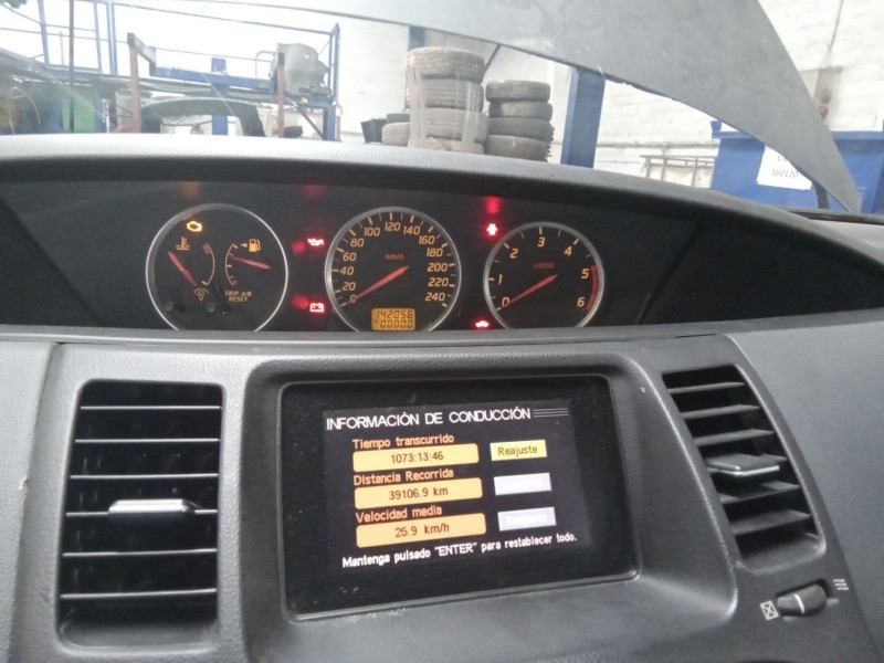 nissan primera berlina (p12) del año 2004