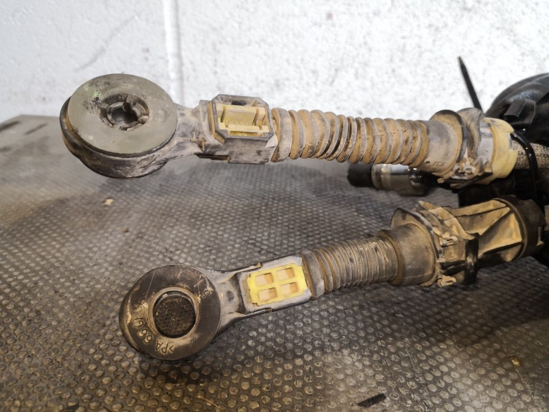 Recambio de palanca cambio para citroen xsara picasso 2.0 hdi exclusive plus referencia OEM IAM   