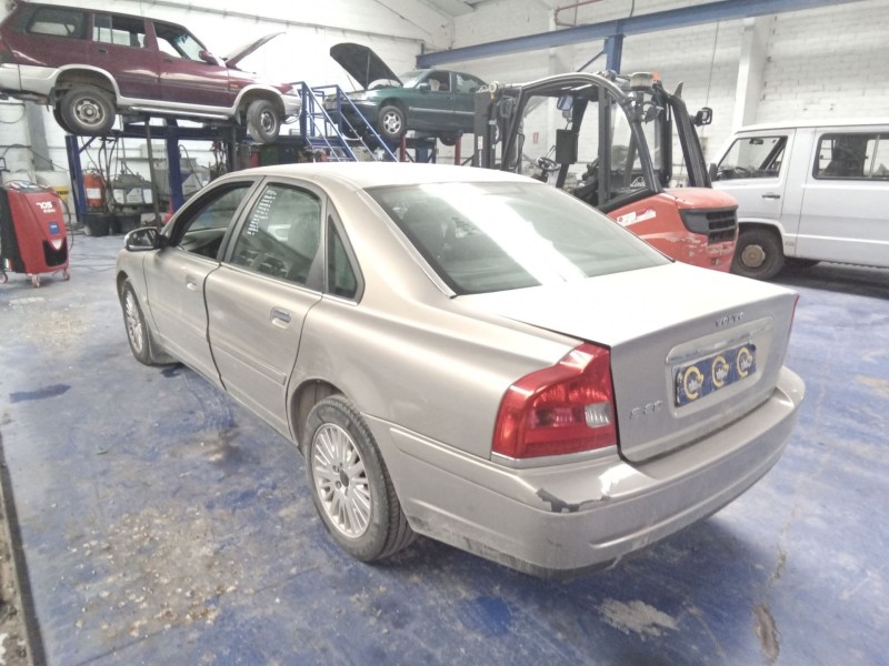 volvo s 80 berlina  | 0.06 - ... del año 2004