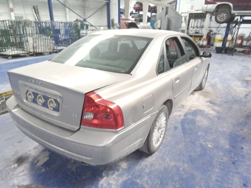 volvo s 80 berlina  | 0.06 - ... del año 2004