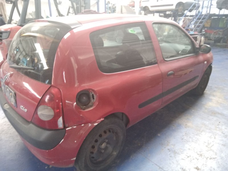 renault clio ii fase ii (b/cb0) del año 2004