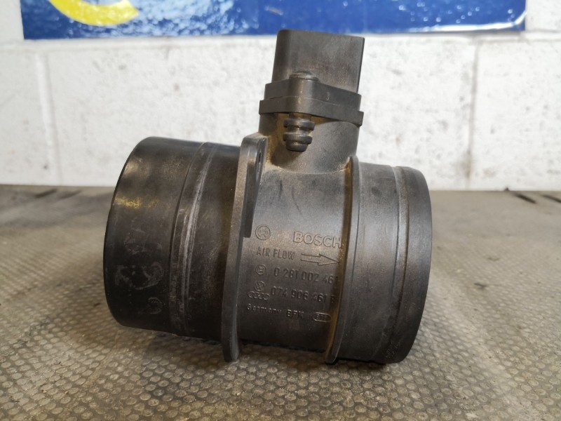 Recambio de caudalimetro para audi a4 berlina (8e) 1.9 tdi referencia OEM IAM 0281002461 074906461B 
