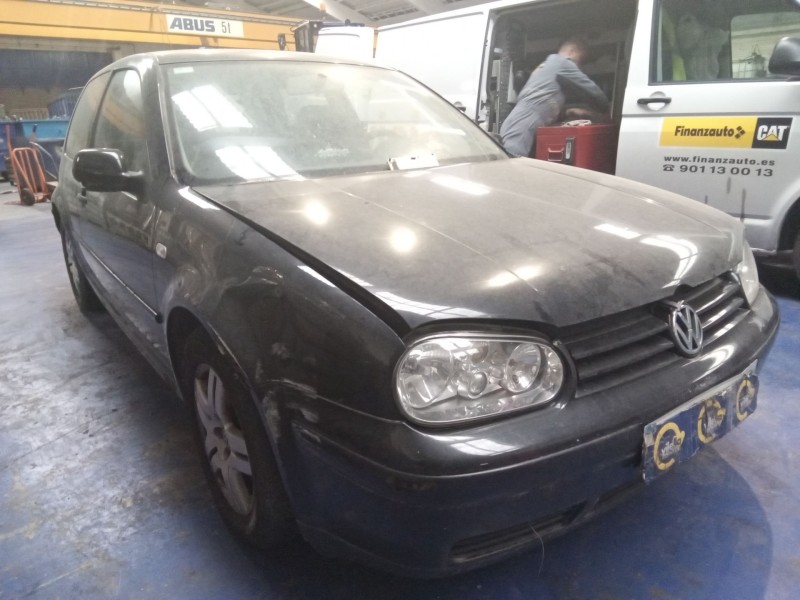volkswagen golf iv berlina (1j1) del año 2000