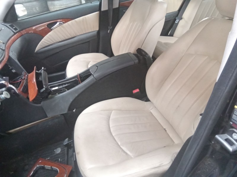 mercedes clase e (w211) berlina del año 2007