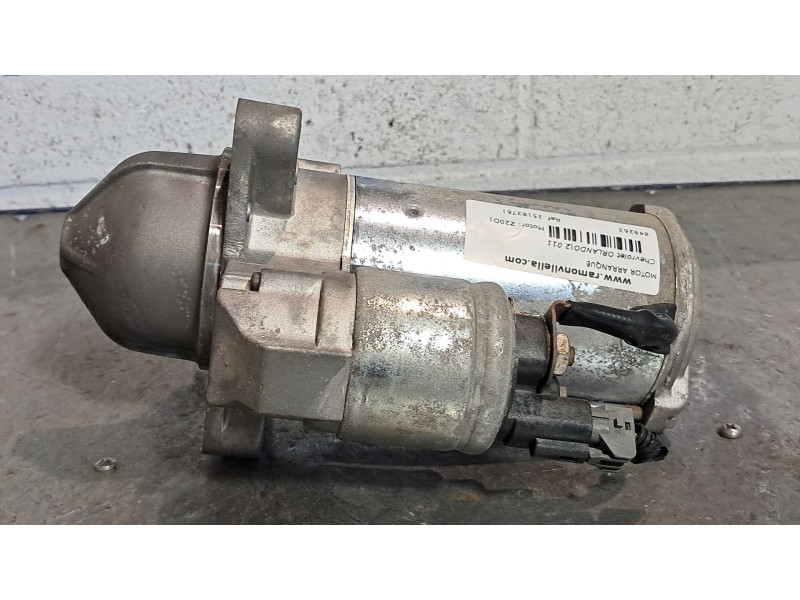 Recambio de motor arranque para chevrolet orlando ltz referencia OEM IAM 25183761  