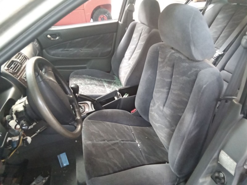 mitsubishi galant familiar (ea0)  | 0.97 - 0.02 del año 2000