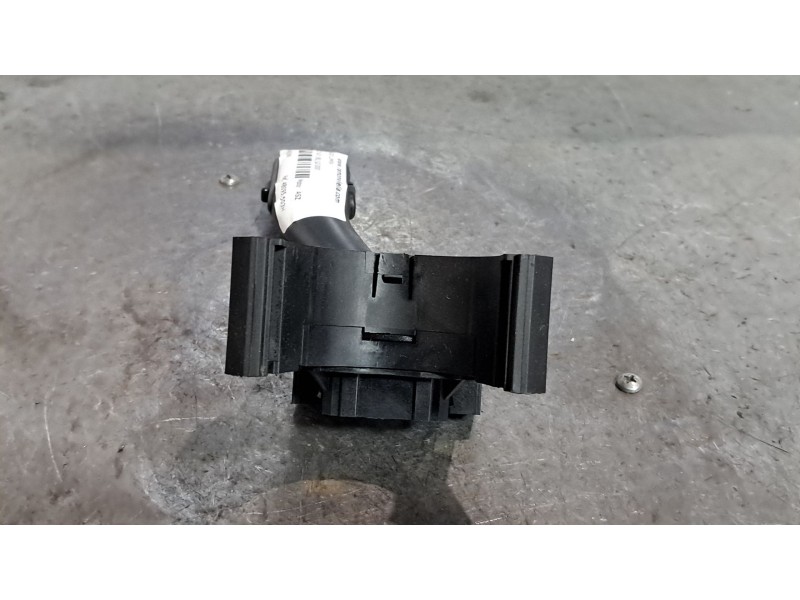 Recambio de mando limpia para audi a3 (8l) 1.9 tdi ambiente referencia OEM IAM 4B0953503H   Recambio de mando limpia para audi a3 (8l) 1.9 tdi ambiente referencia OEM IAM 4B0953503H