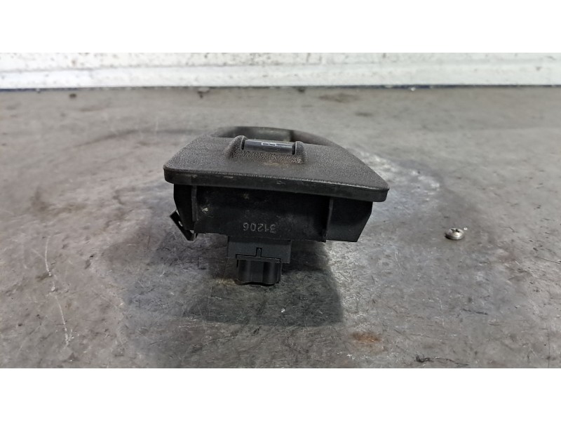 Recambio de mando elevalunas delantero derecho para fiat punto (199)  | ...  | ... referencia OEM IAM 735380450  