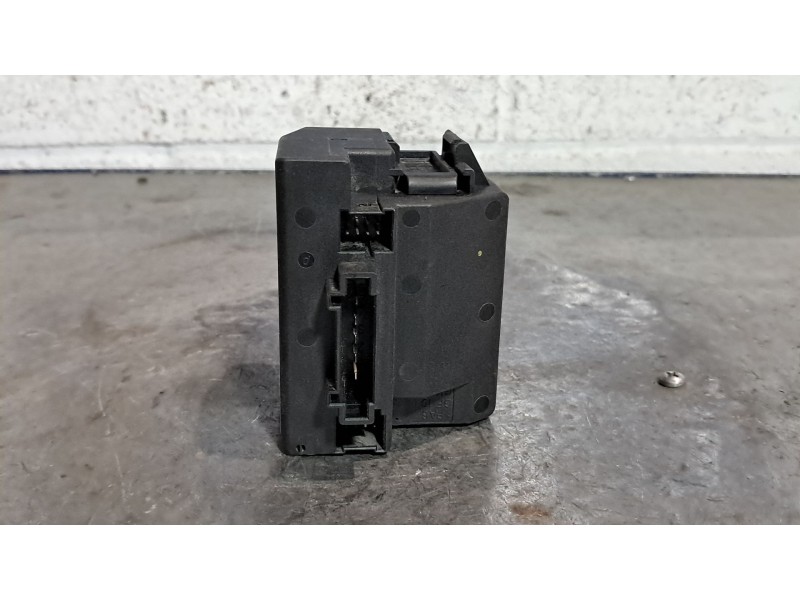 Recambio de conmutador de arranque para mercedes clase c (w203) berlina referencia OEM IAM 2095450908  