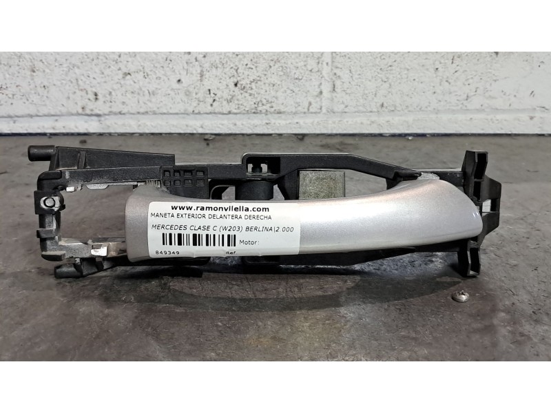 Recambio de maneta exterior delantera derecha para mercedes clase c (w203) berlina referencia OEM IAM   