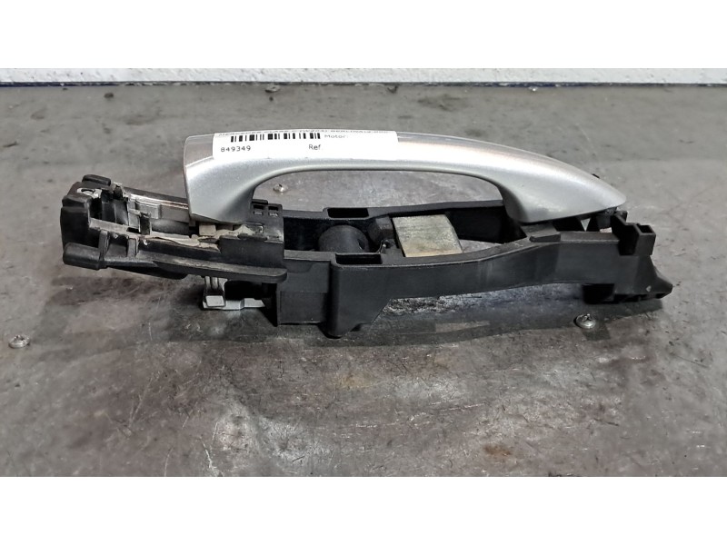 Recambio de maneta exterior delantera derecha para mercedes clase c (w203) berlina referencia OEM IAM   