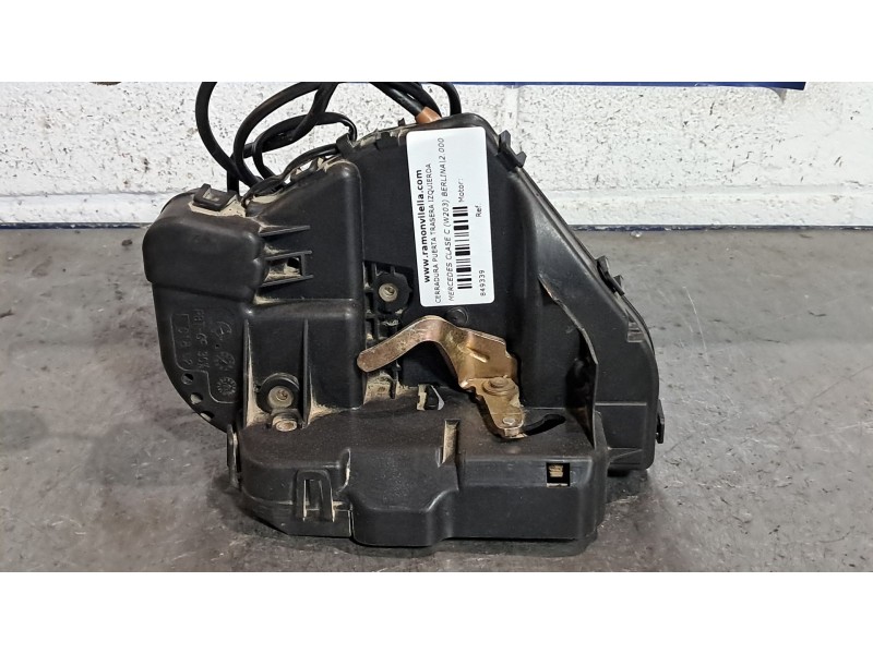 Recambio de cerradura puerta trasera izquierda para mercedes clase c (w203) berlina referencia OEM IAM   