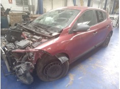 renault megane iii berlina 5 p del año 2012