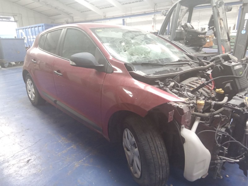 renault megane iii berlina 5 p del año 2012