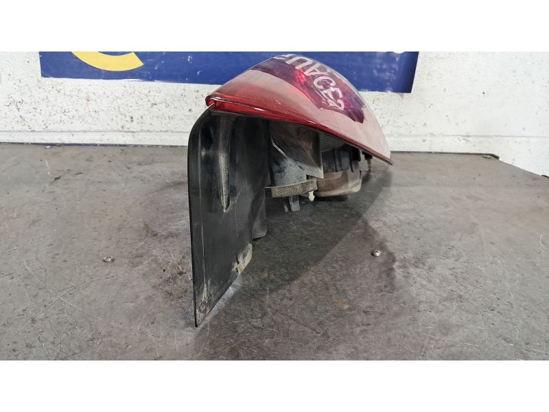 Recambio de piloto trasero izquierdo para renault espace iv (jk0) authentique referencia OEM IAM   