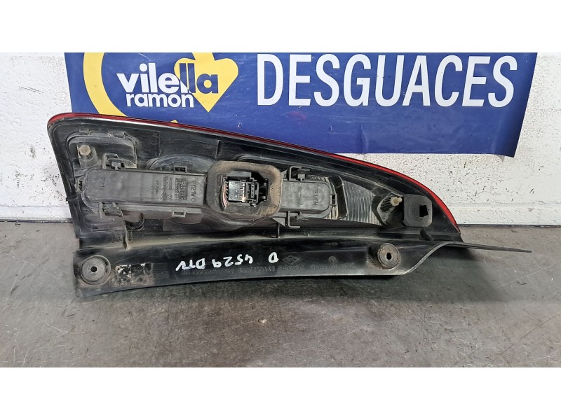 Recambio de piloto trasero derecho para renault espace iv (jk0) authentique referencia OEM IAM   