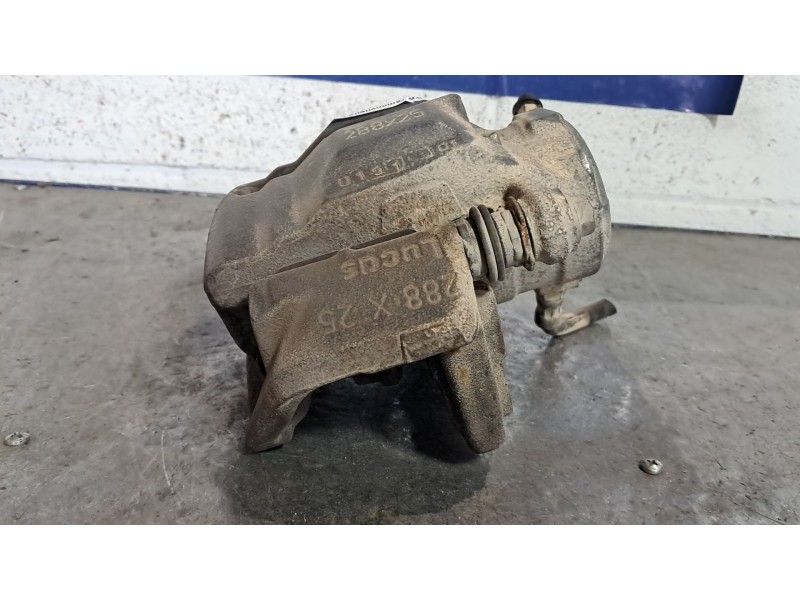 Recambio de pinza freno delantera izquierda para mercedes clase c (w203) berlina referencia OEM IAM   