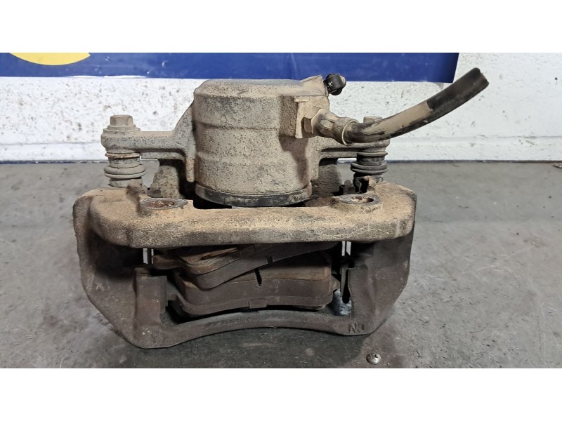 Recambio de pinza freno delantera izquierda para mercedes clase c (w203) berlina referencia OEM IAM   
