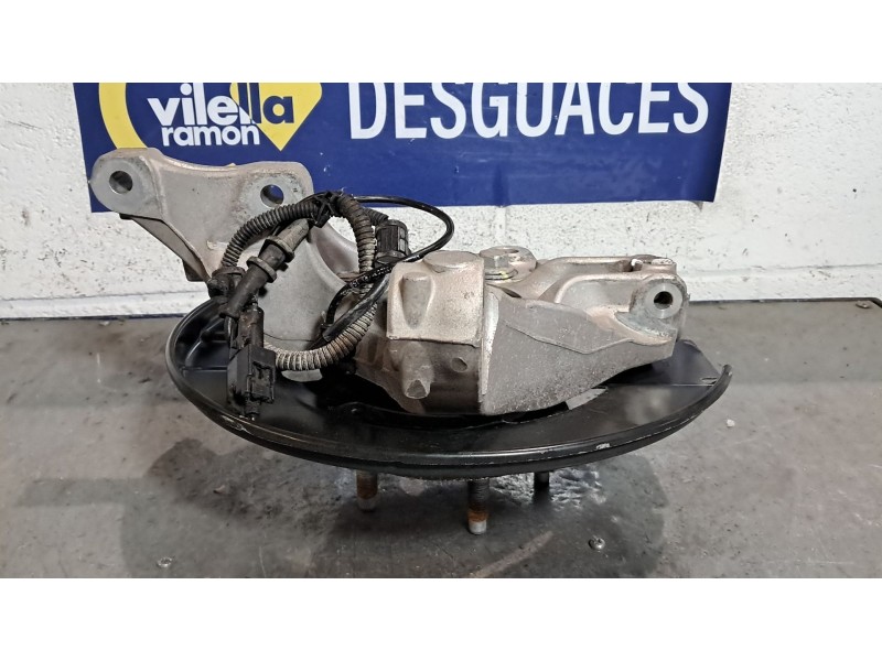 Recambio de mangueta delantera izquierda para chevrolet orlando ltz referencia OEM IAM   