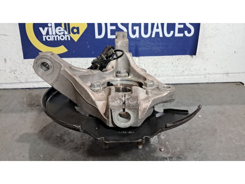 Recambio de mangueta delantera izquierda para chevrolet orlando ltz referencia OEM IAM   