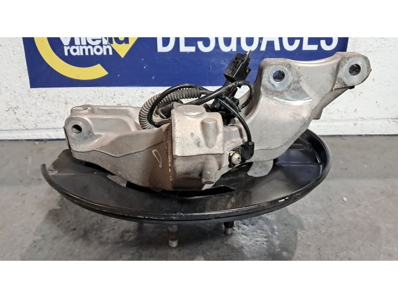 Recambio de mangueta delantera derecha para chevrolet orlando ltz referencia OEM IAM   