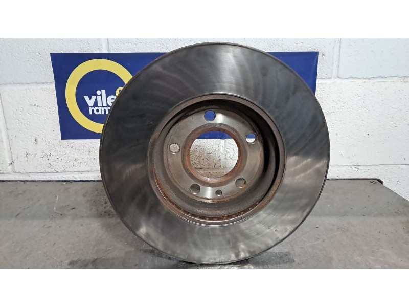 Recambio de disco freno delantero para chevrolet orlando ltz referencia OEM IAM   