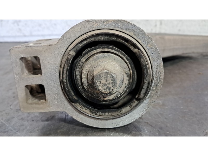 Recambio de brazo suspension inferior delantero derecho para chevrolet orlando ltz referencia OEM IAM   